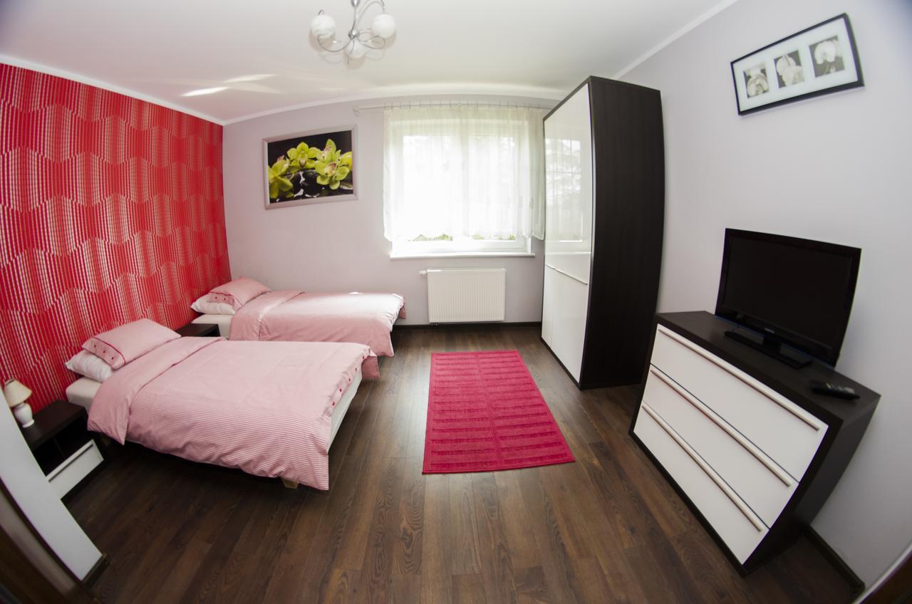 Villa Hof Luboń Esterno foto
